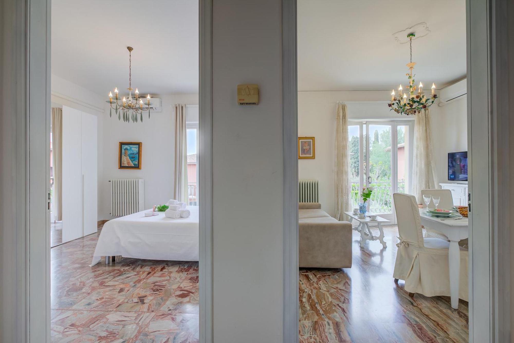 Casa Milly - Happy Rentals Desenzano del Garda Buitenkant foto